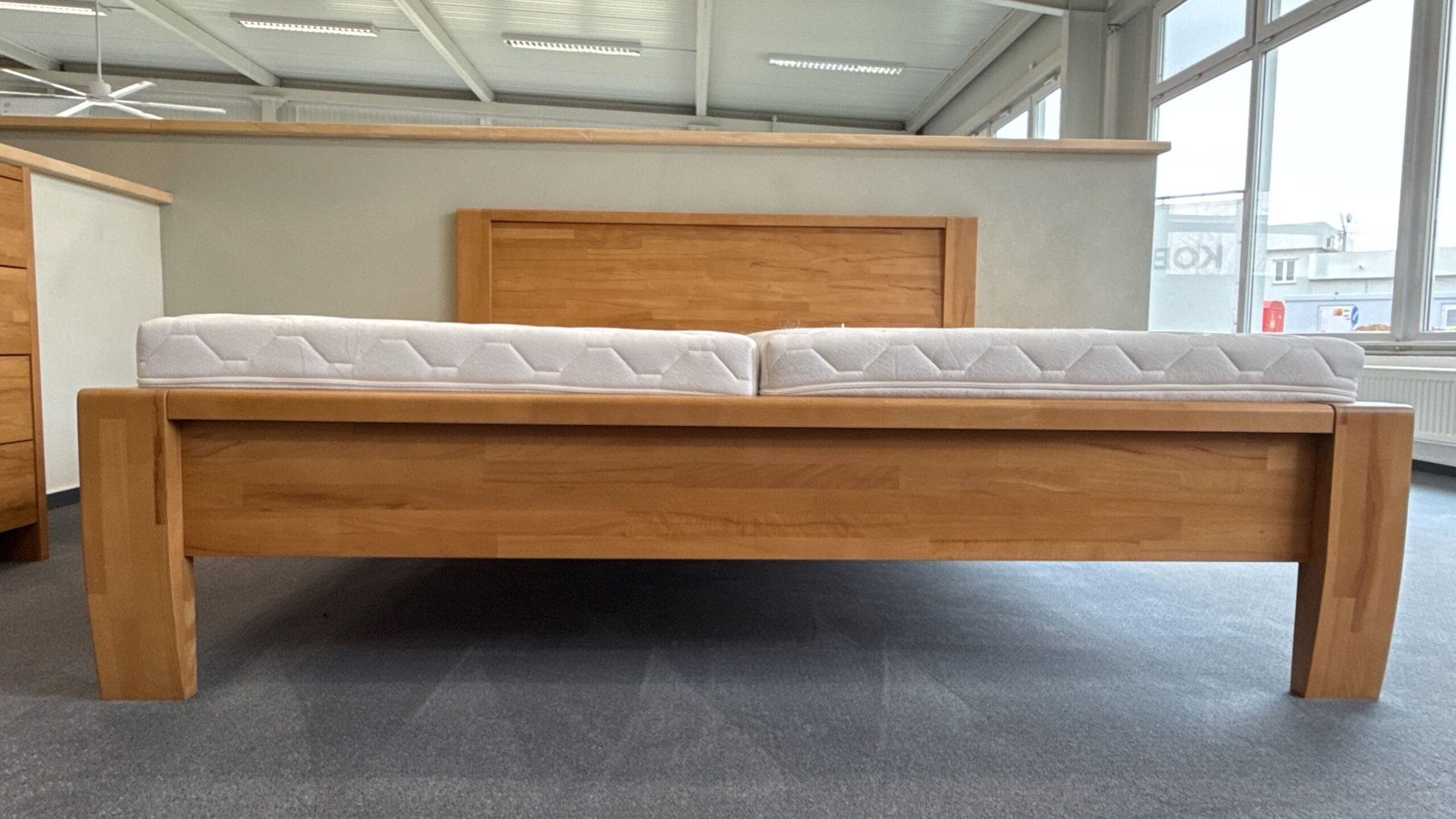 Postel z masivu Erika - Obrázek 2