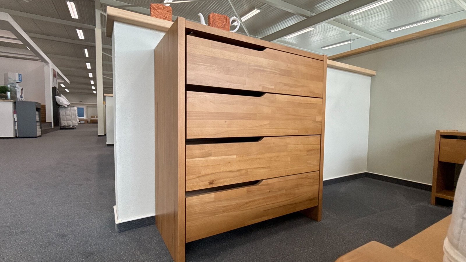 Postel z masivu Erika - Obrázek 5