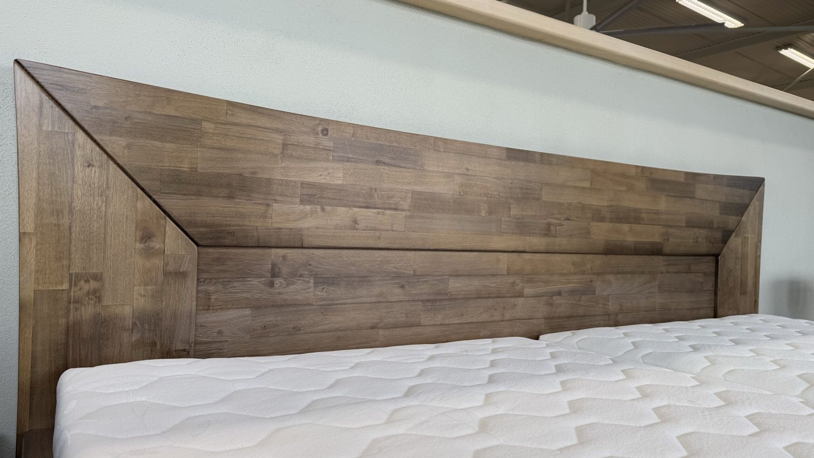 Postel z masivu Vanesa - Obrázek 5